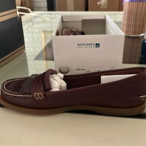 Women’s Sperry Top sider shoes